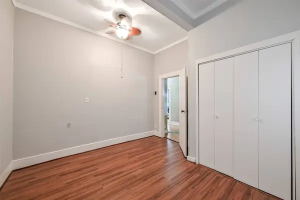 2809 Bernardo De Galvez AVE, Galveston, TX 77550