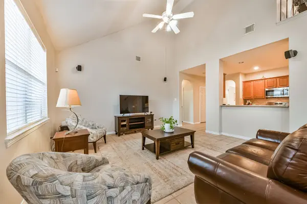 2898 Pescara CT, League City, TX 77573