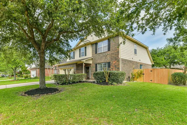 2898 Pescara CT, League City, TX 77573
