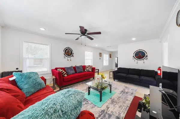 8041 Howard DR #1, Houston, TX 77017