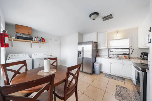 8041 Howard DR #1, Houston, TX 77017