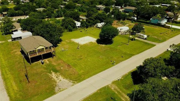 1036 9th ST, San Leon, TX 77539