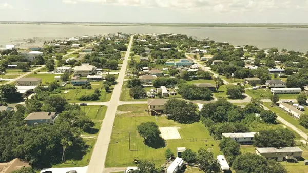 1036 9th ST, San Leon, TX 77539