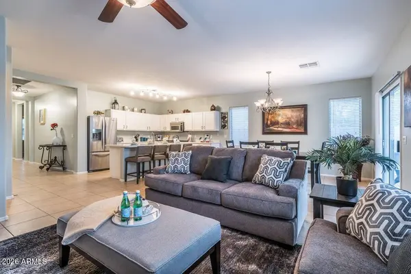1546 E AZALEA Drive, Gilbert, AZ 85298