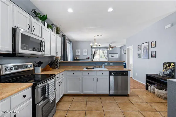 4198 S SOBOBA Street, Gilbert, AZ 85297