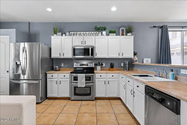 4198 S SOBOBA Street, Gilbert, AZ 85297
