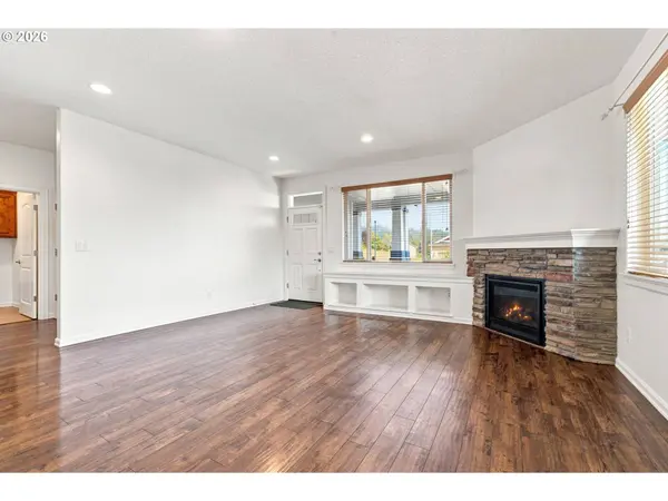 2431 41ST ST, Washougal, WA 98671