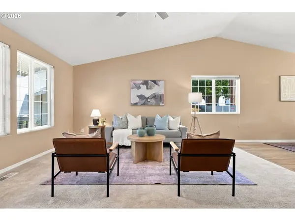 8323 NE 54TH ST, Vancouver, WA 98662