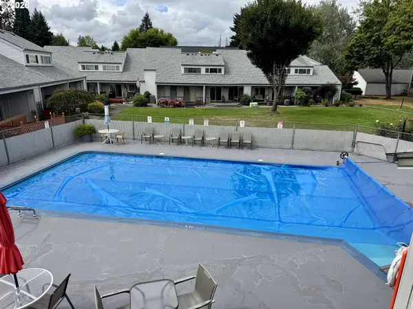 406 NE 85TH ST #3C, Vancouver, WA 98665