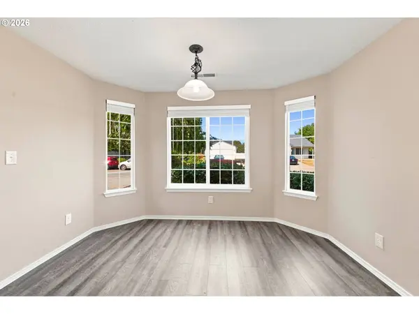 15417 NE 84TH ST, Vancouver, WA 98682