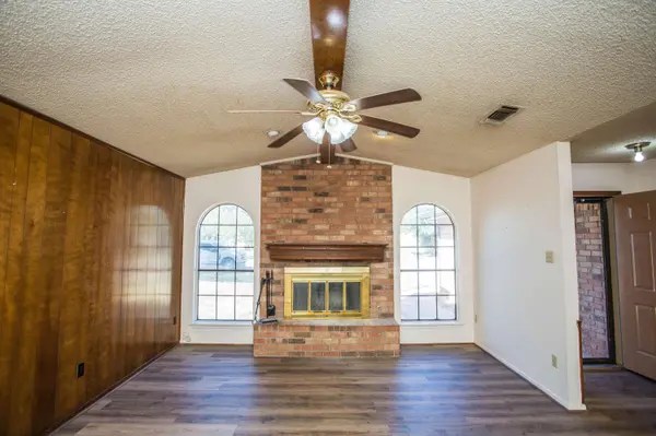 5927 10th Drive, Lubbock, TX 79416