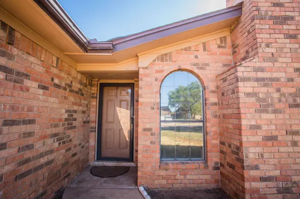 5927 10th Drive, Lubbock, TX 79416