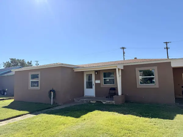 212 E Buckley Street, Brownfield, TX 79316