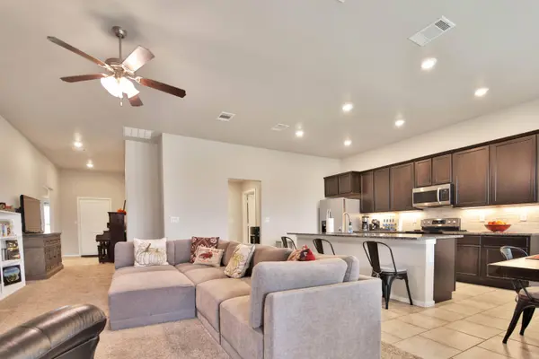 2911 Valencia Avenue, Lubbock, TX 79407