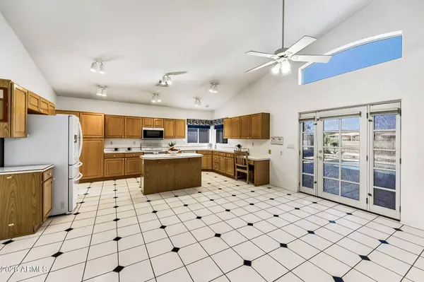 16840 S 36TH Place, Phoenix, AZ 85048