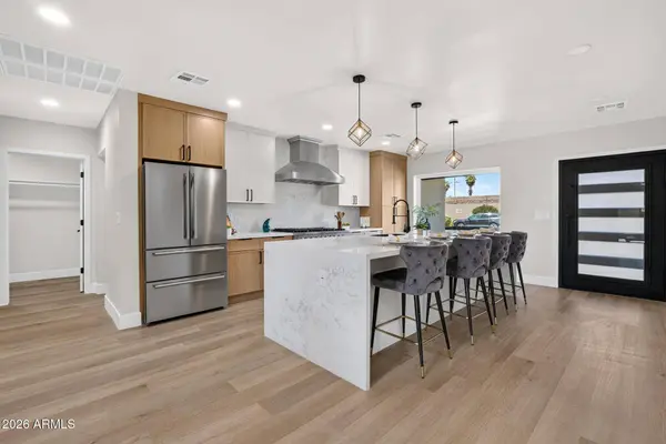 4221 E MULBERRY Drive, Phoenix, AZ 85018