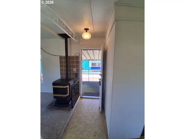 15130 S Maple LN #44, Oregon City, OR 97045