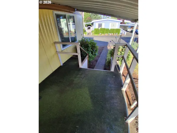 15130 S Maple LN #44, Oregon City, OR 97045