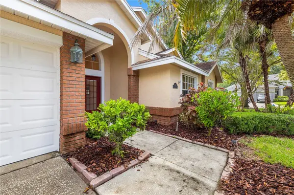 8746 TANTALLON CIR, Tampa, FL 33647