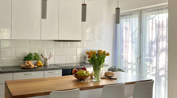 feature image of How to Price Your Irvine Home Correctly (And Why Getting It Wrong Is Costly)