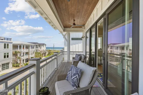 12 Seagull ST #Unit B