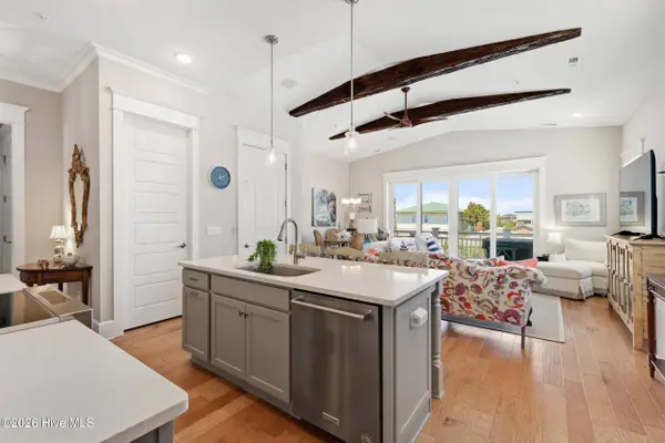 12 Seagull ST #Unit B, Wrightsville Beach, NC 28480