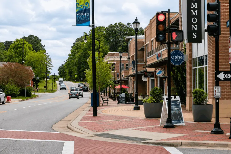 Holly Springs