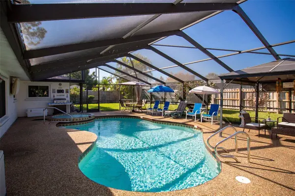 2216 40TH ST W, Bradenton, FL 34205