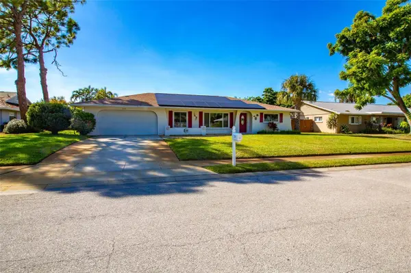 2216 40TH ST W, Bradenton, FL 34205