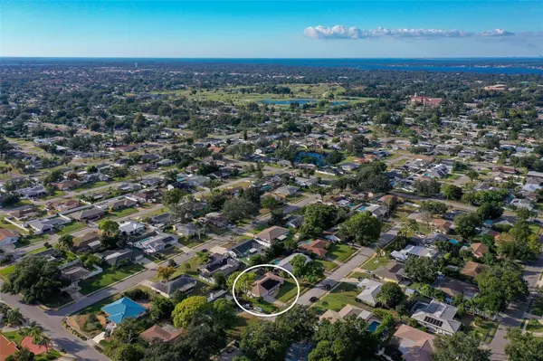 2216 40TH ST W, Bradenton, FL 34205