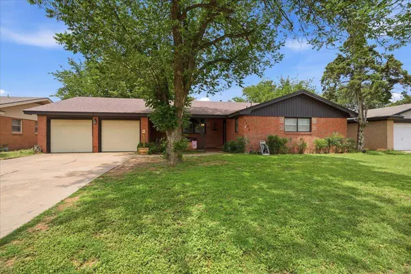 3208 53rd Street, Lubbock, TX 79413