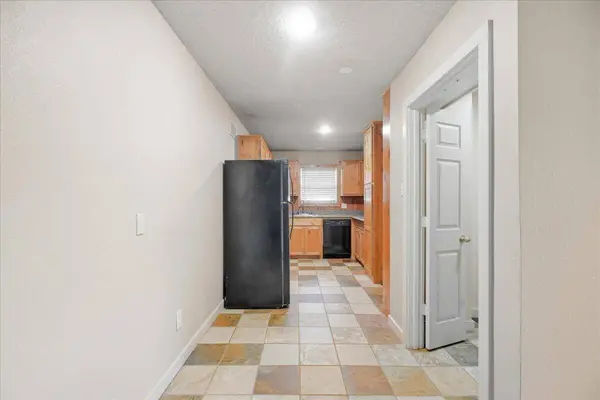 6915 Gary Avenue, Lubbock, TX 79413