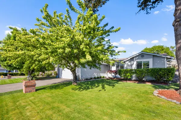407 Berninger St, Enumclaw, WA 98022-7450