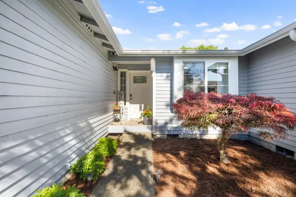 407 Berninger St, Enumclaw, WA 98022-7450