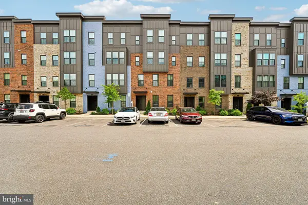 10109-B SEATTLE SLEW LN #24, Laurel, MD 20723