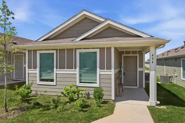 454 Eagle Wind WAY, Ferris, TX 75125