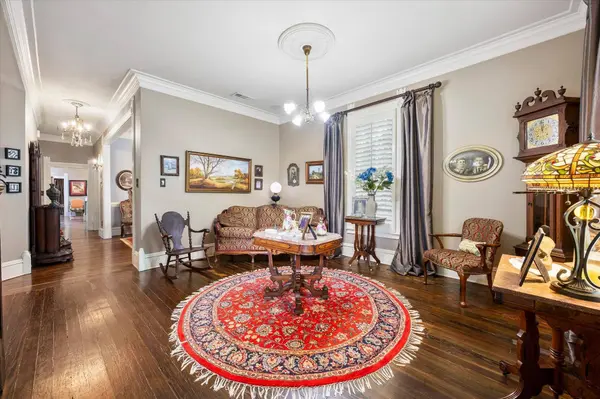 1025 W Main ST, Waxahachie, TX 75165