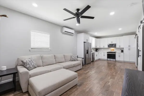 10061 Fm 66, Grandview, TX 76050