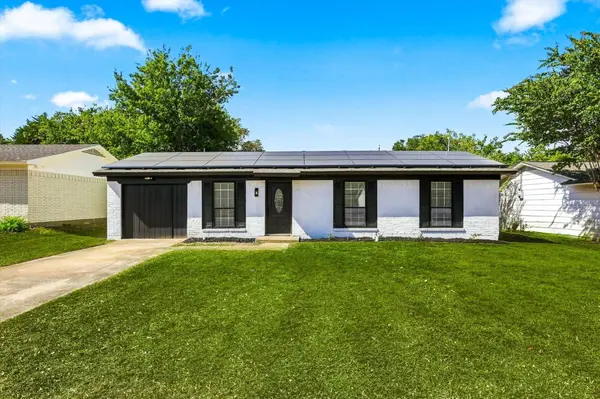 865 Stanford DR, Lancaster, TX 75134