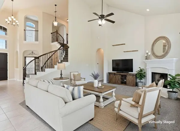 405 Double Creek DR, Midlothian, TX 76065