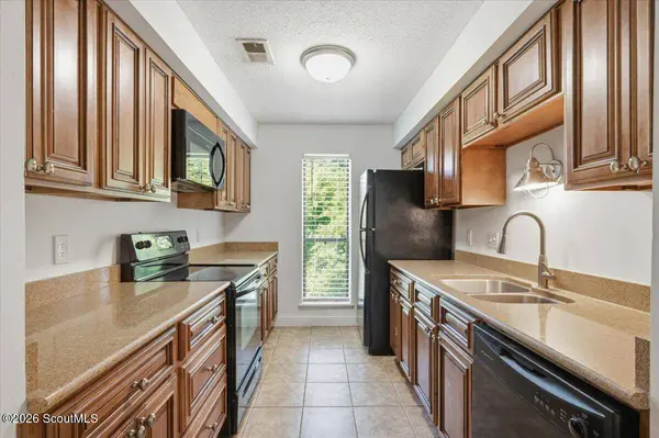 2512 Demere RD, St. Simons Island, GA 31522