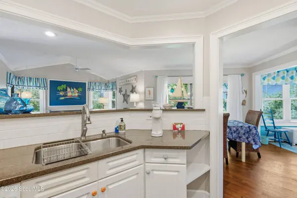 202 Harbour Oaks DR, St. Simons Island, GA 31522