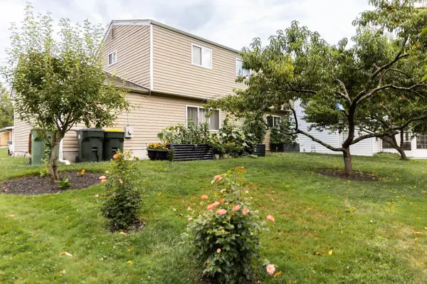 15 PLYMOUTH DR, Newark, DE 19713