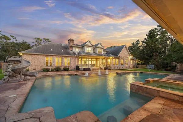 223 Heritage Oaks LN, Houston, TX 77024