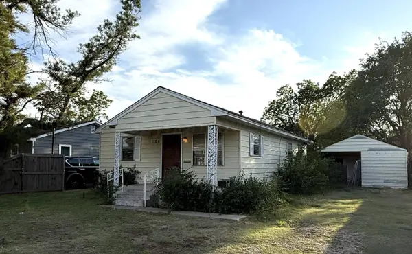 1108 S DWIGHT ST, Pampa, TX 79065