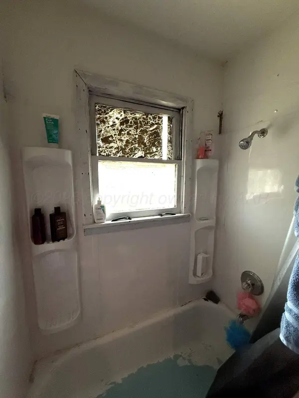 617 N LEFORS ST, Pampa, TX 79065