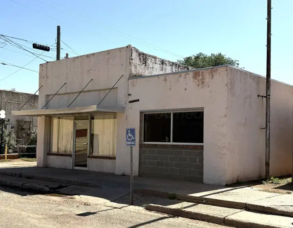 110 1st ST, Wheeler, TX 79255