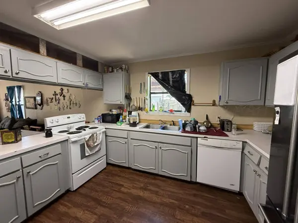 1033 S FARLEY ST, Pampa, TX 79065