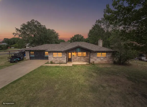 201 Western ST, Claude, TX 79019