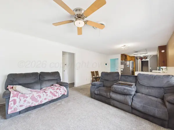 201 Western ST, Claude, TX 79019